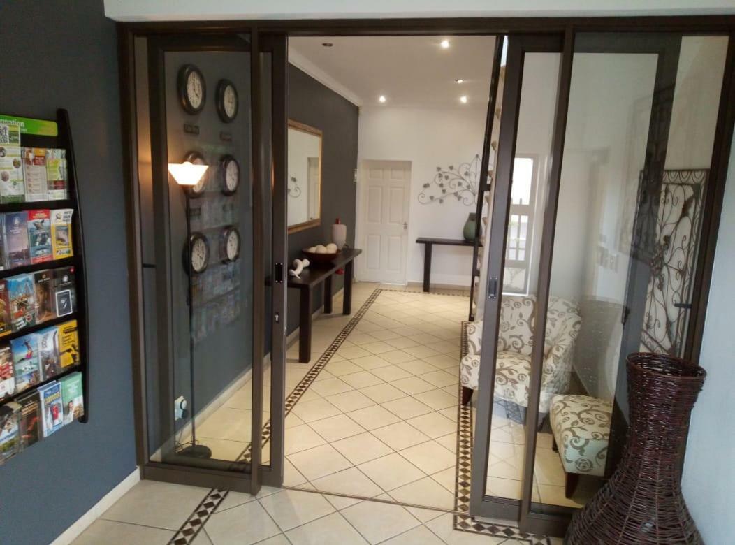 Port House Hotel Bloubergstrand Kültér fotó